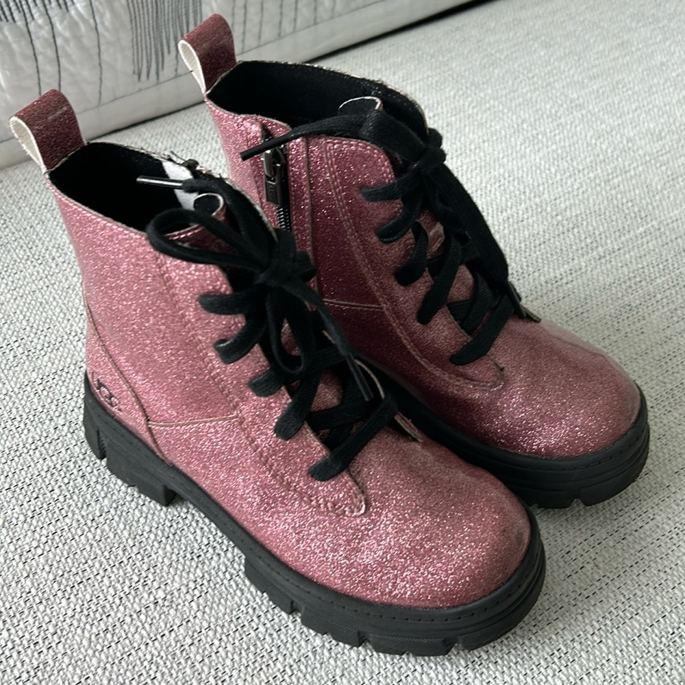Girls UGG Pink Glitter Combat Boots 💖